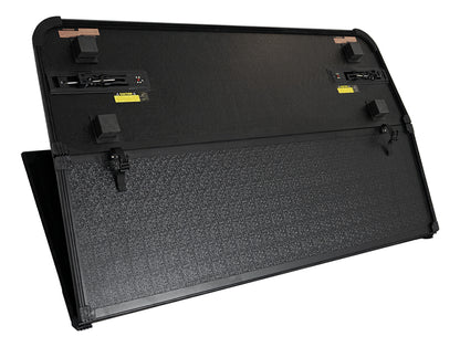 Tapa Rígida Triptica Con Luz Chevrolet S10 2022+